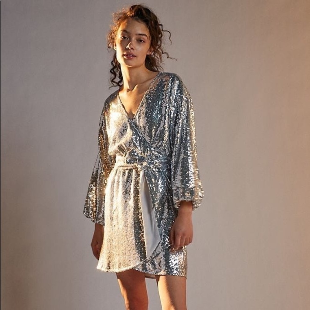 NWT Anthropologie Lisabette Sequined Mini Dress in Silver